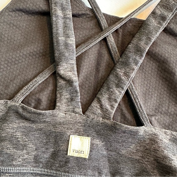 Vuori Elevation longline high neck sports Bra in Black Camo XL - Picture 4 of 6
